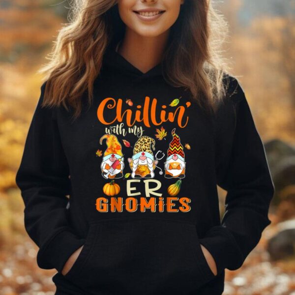 Chillin With My ER Gnomies Nurse Gnome Funny Thanksgiving Unisex Hoodie