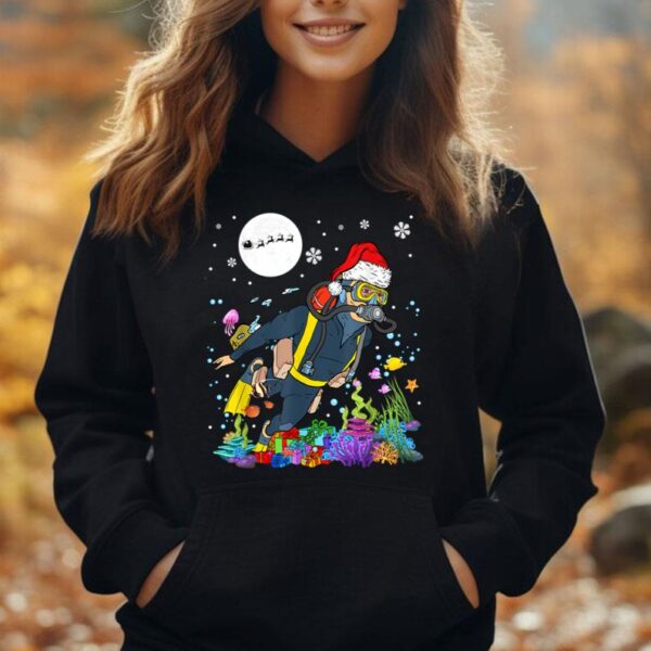 Christmas Santa Scuba Diver Diving In The Sea Lover Family Unisex Hoodie