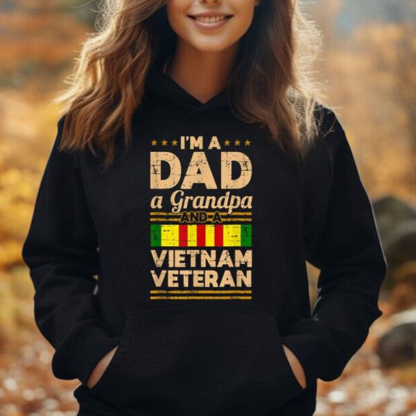 Dad Grandpa Vietnam Veteran Vintage Shirt Men's Gifts Unisex Hoodie