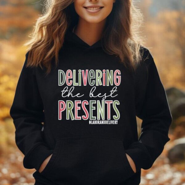 Delivering The Best Presents Labor And Delivery Nurse Xmas Unisex Hoodie