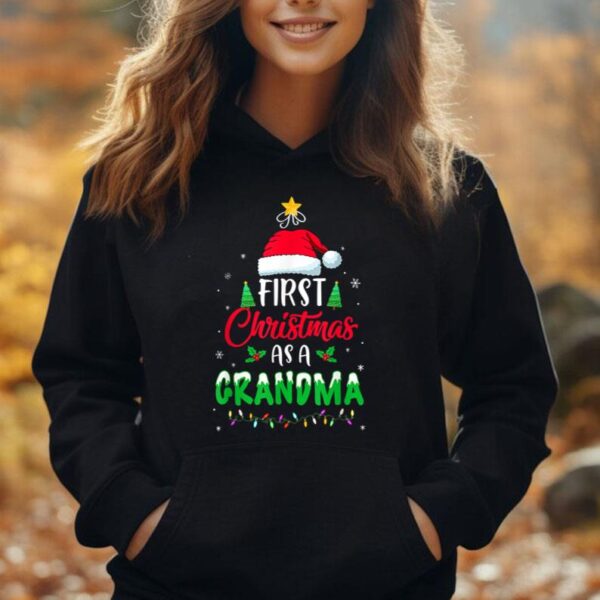 First Christmas As A Grandma Funny Christmas New Grandma Unisex Hoodie