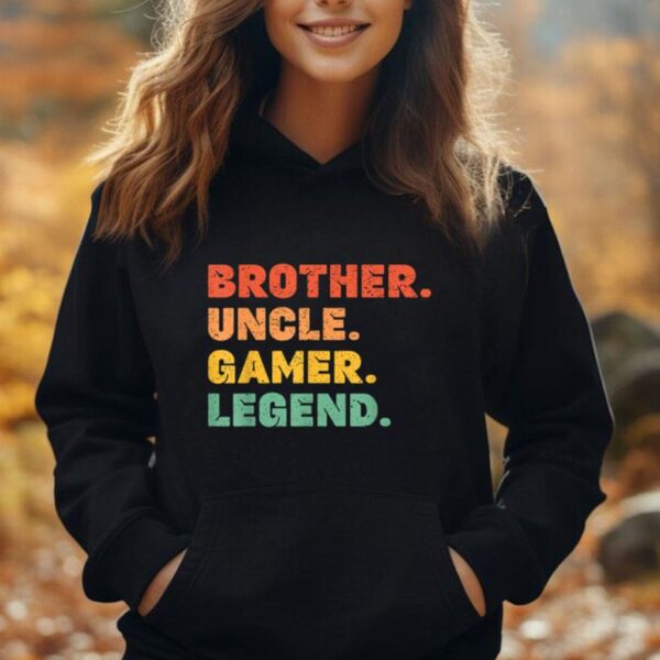 Funny Gamer Brother Uncle Gaming Legend Vintage Video Game Unisex Hoodie