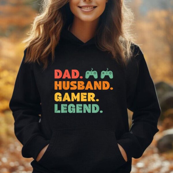 Funny Gamer Dad Husband Gamer Legend Gaming Mens Video Game Unisex Hoodie