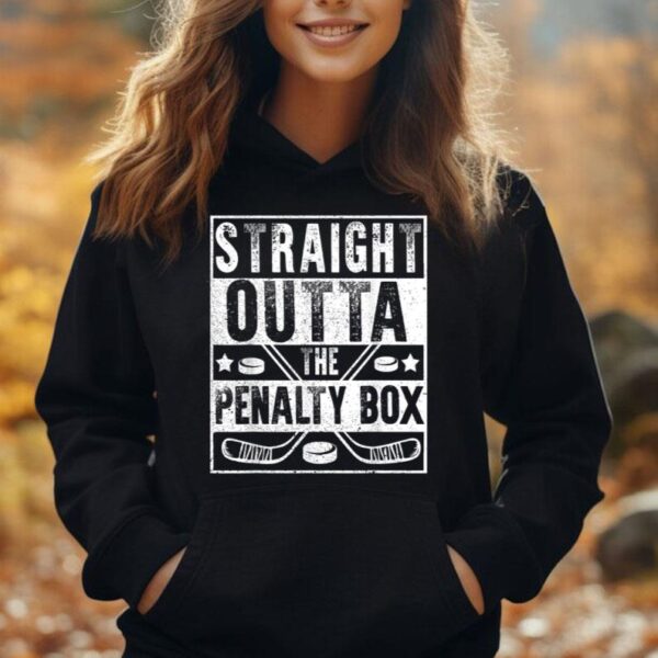 Funny Vintage Ice Hockey Player Hockey Team Penalty Box Unisex Hoodie