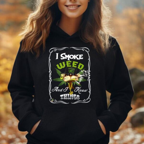 I Smoke Weed And I Know Things Funny Monkey Smoke Weed Unisex Hoodie