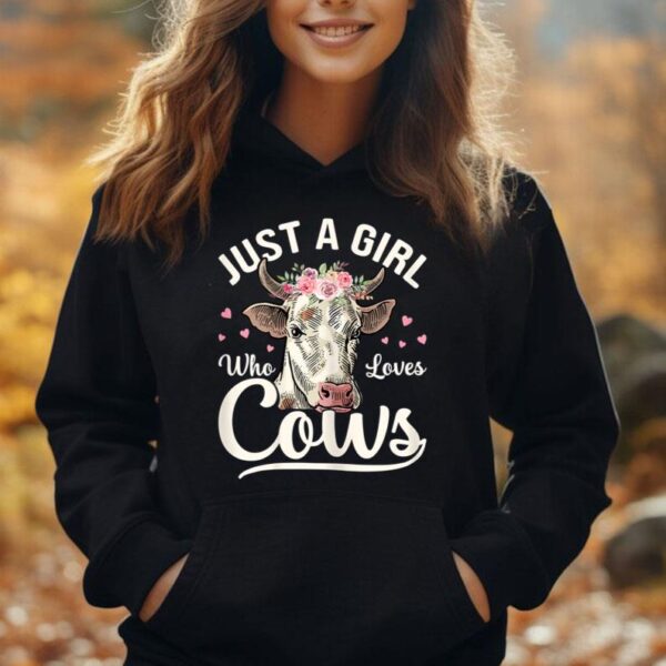 Just a Girl Who Loves Cows Funny Cute Cow for Girls Women Unisex Hoodie