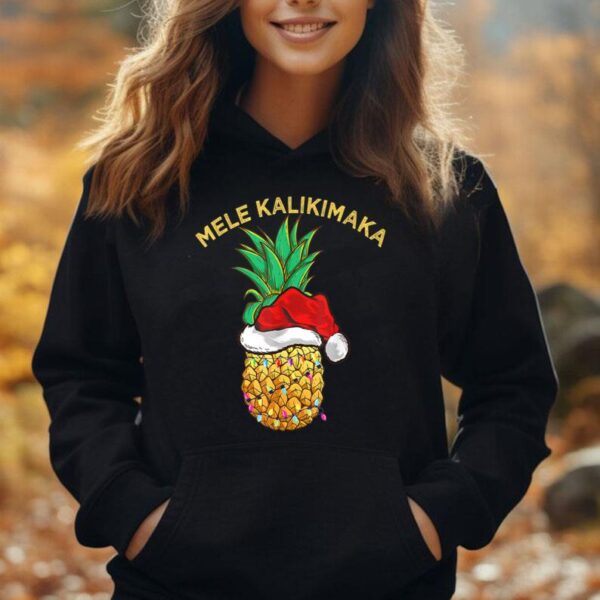 Mele Kalikimaka Shirt  Hawaiian X-Mas Pineapple Lights Gift Unisex Hoodie