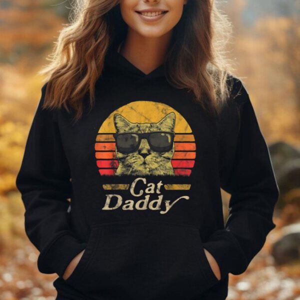 Mens Vintage Cat Daddy Shirt Funny Cat Lover Gift Cat Dad Fathers Unisex Hoodie