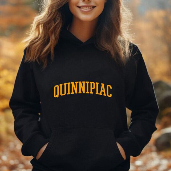 Quinnipiac Arch Vintage Retro University Style Unisex Hoodie