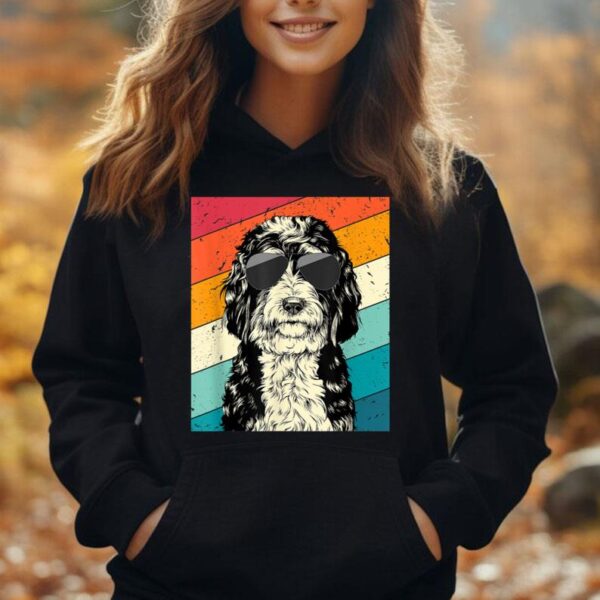 Retro Vintage Bernedoodle with Sunglasses Dog Lovers Unisex Hoodie